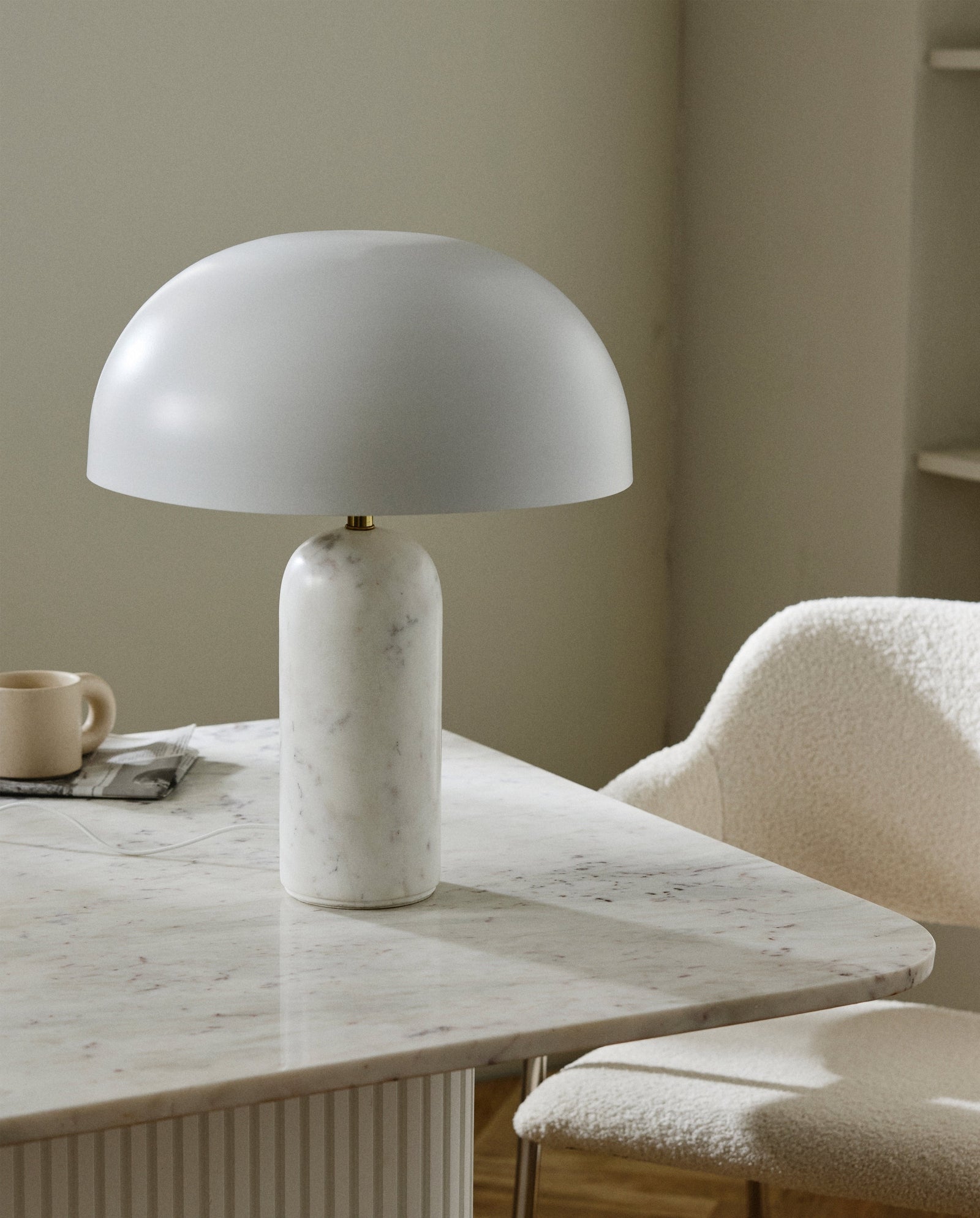 ATLAS Tischlampe - mit weißem Marmor