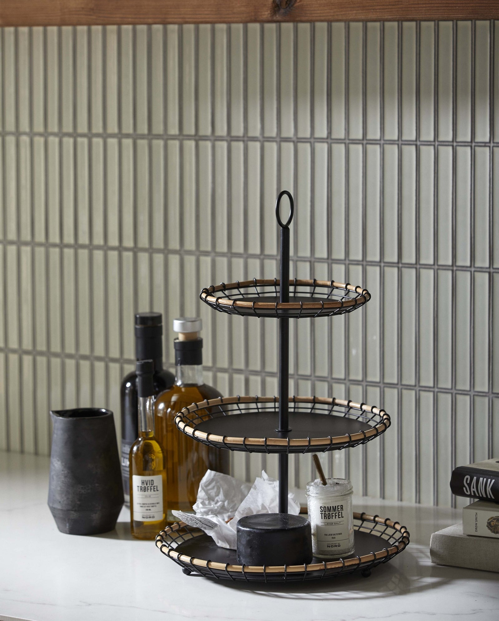 HANA etagere, metal - black