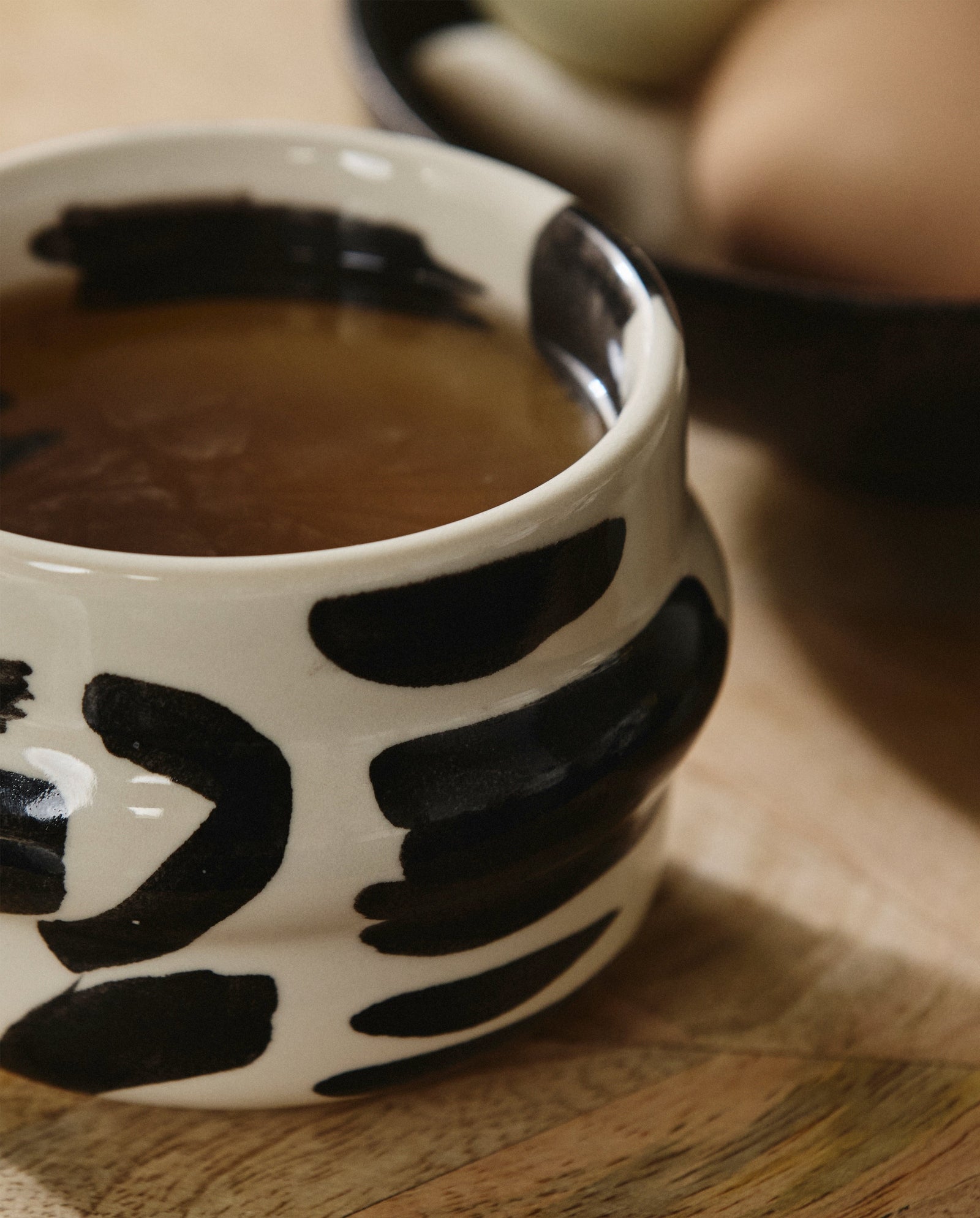YSIA cup, colorblock - black/ivory