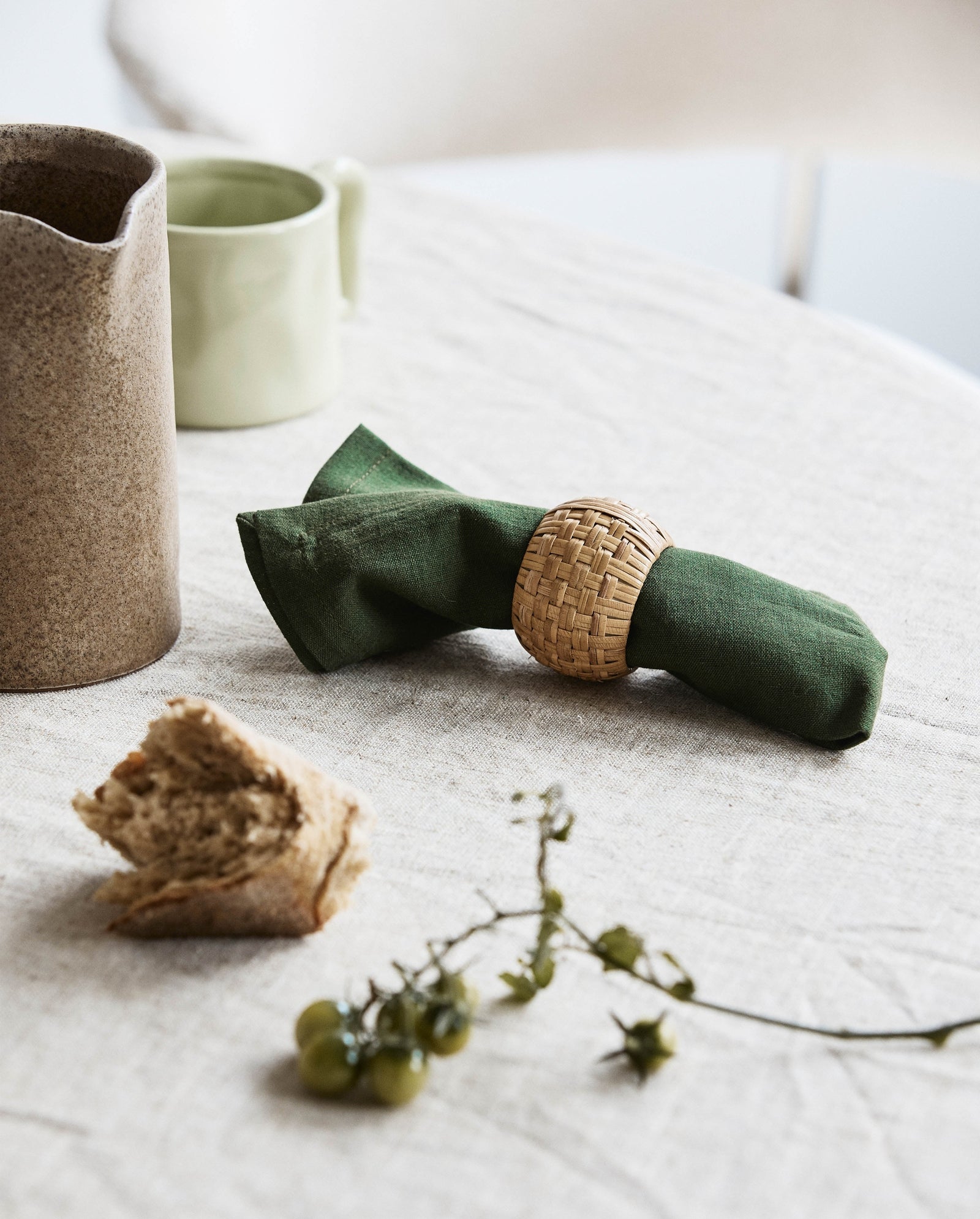 Serviette, verte, ourlée