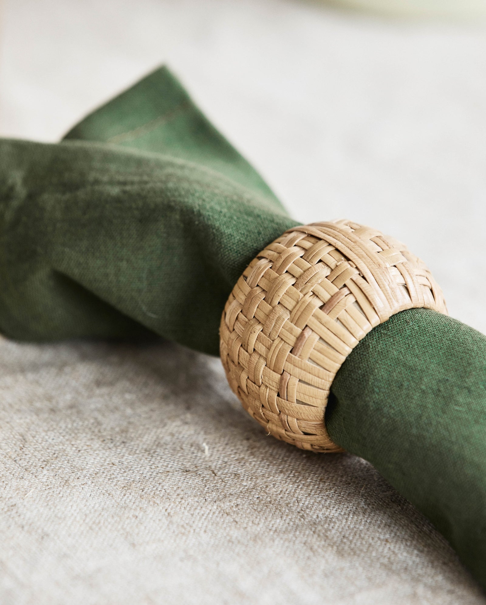 Serviette, verte, ourlée