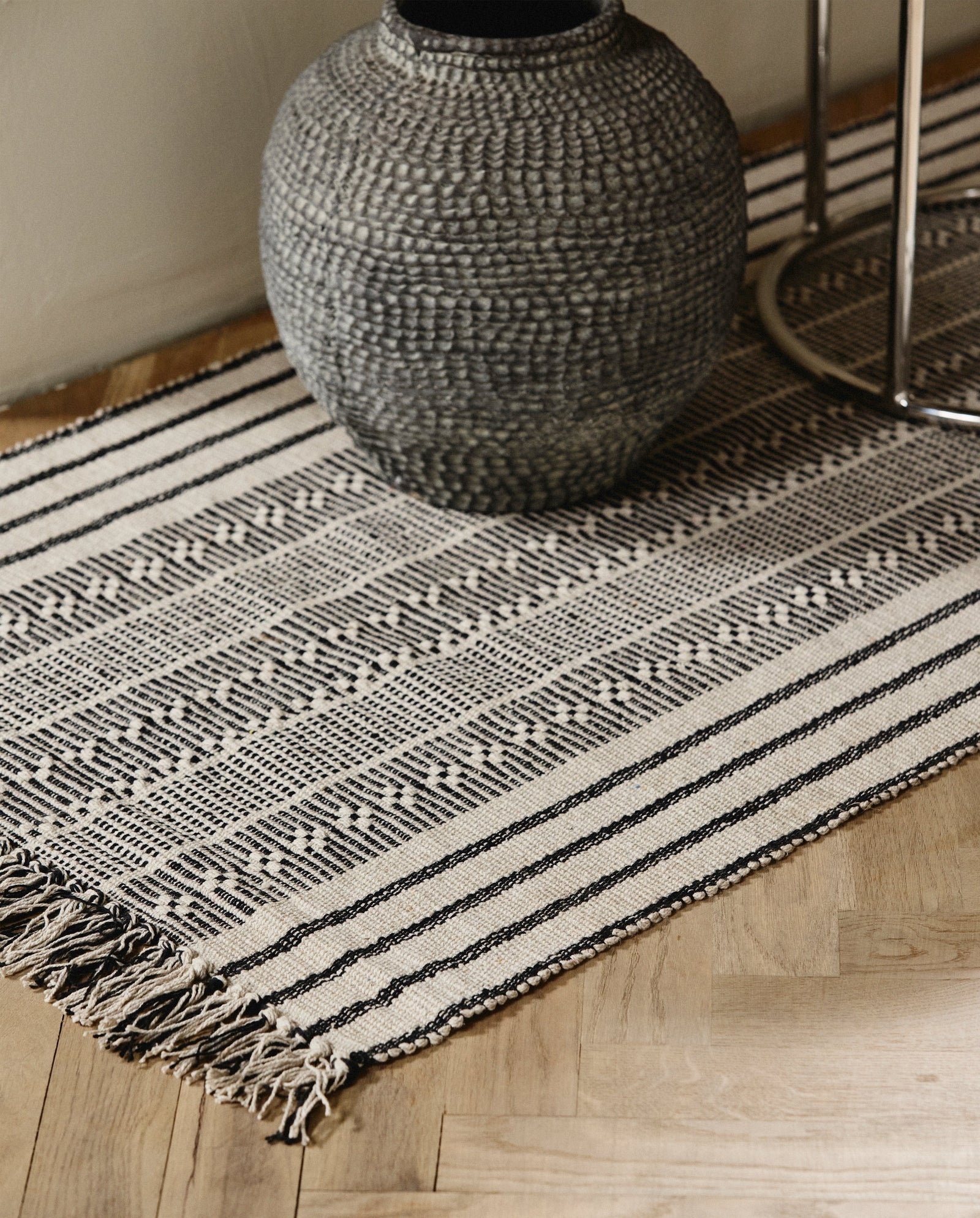 ALICE tæppe, 70x160 - sort