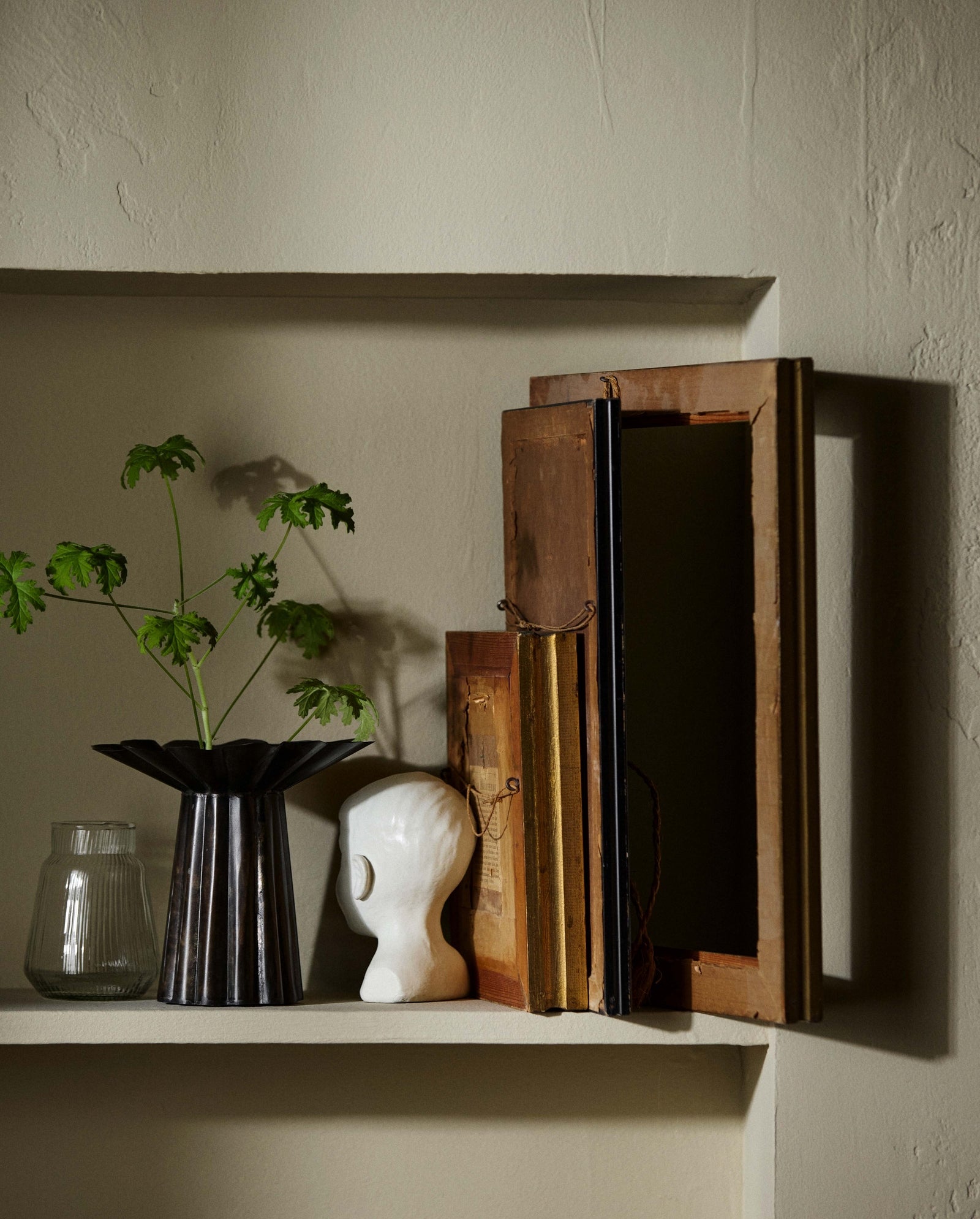 MINU Vase, antikes Finish, S - braun