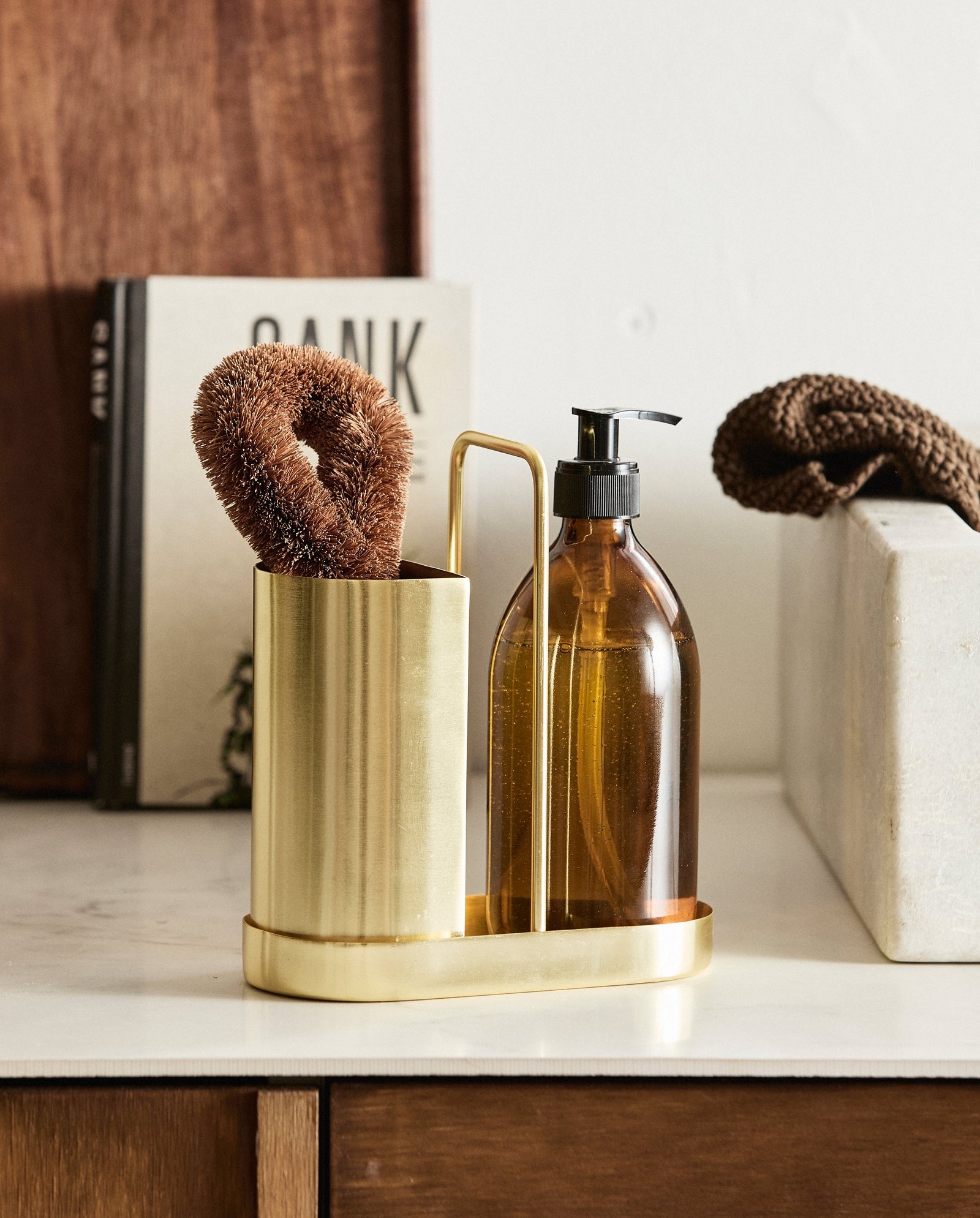 KAKI dishwashing kit - golden finish