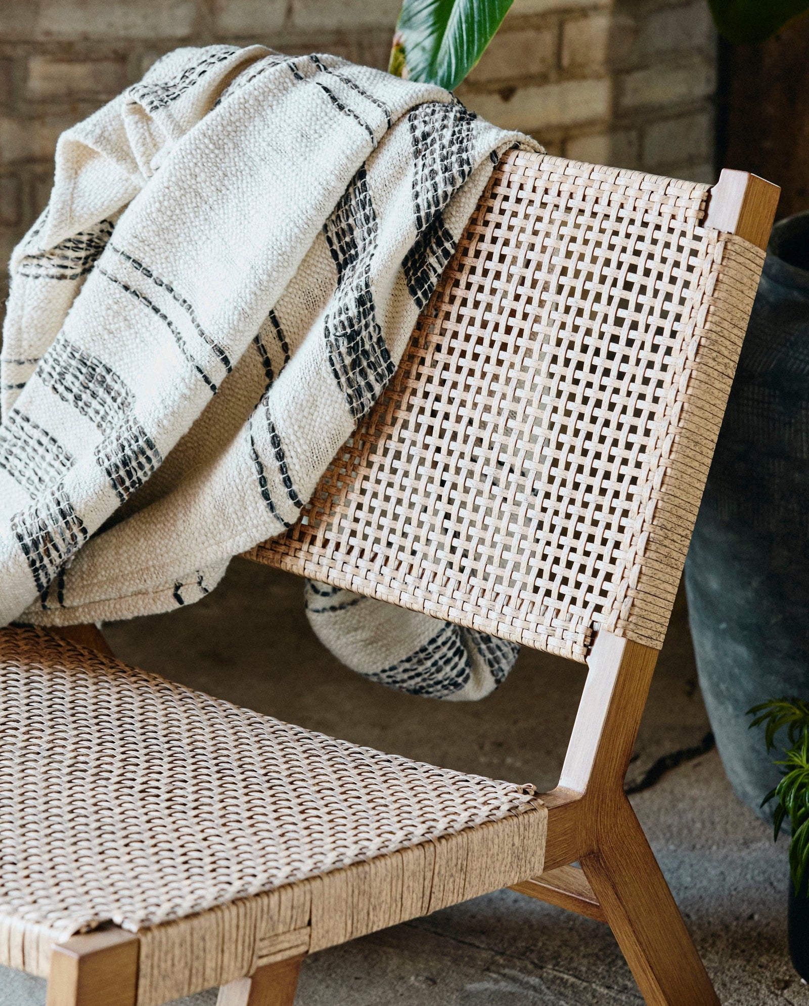 VASAI lounge chair - natural