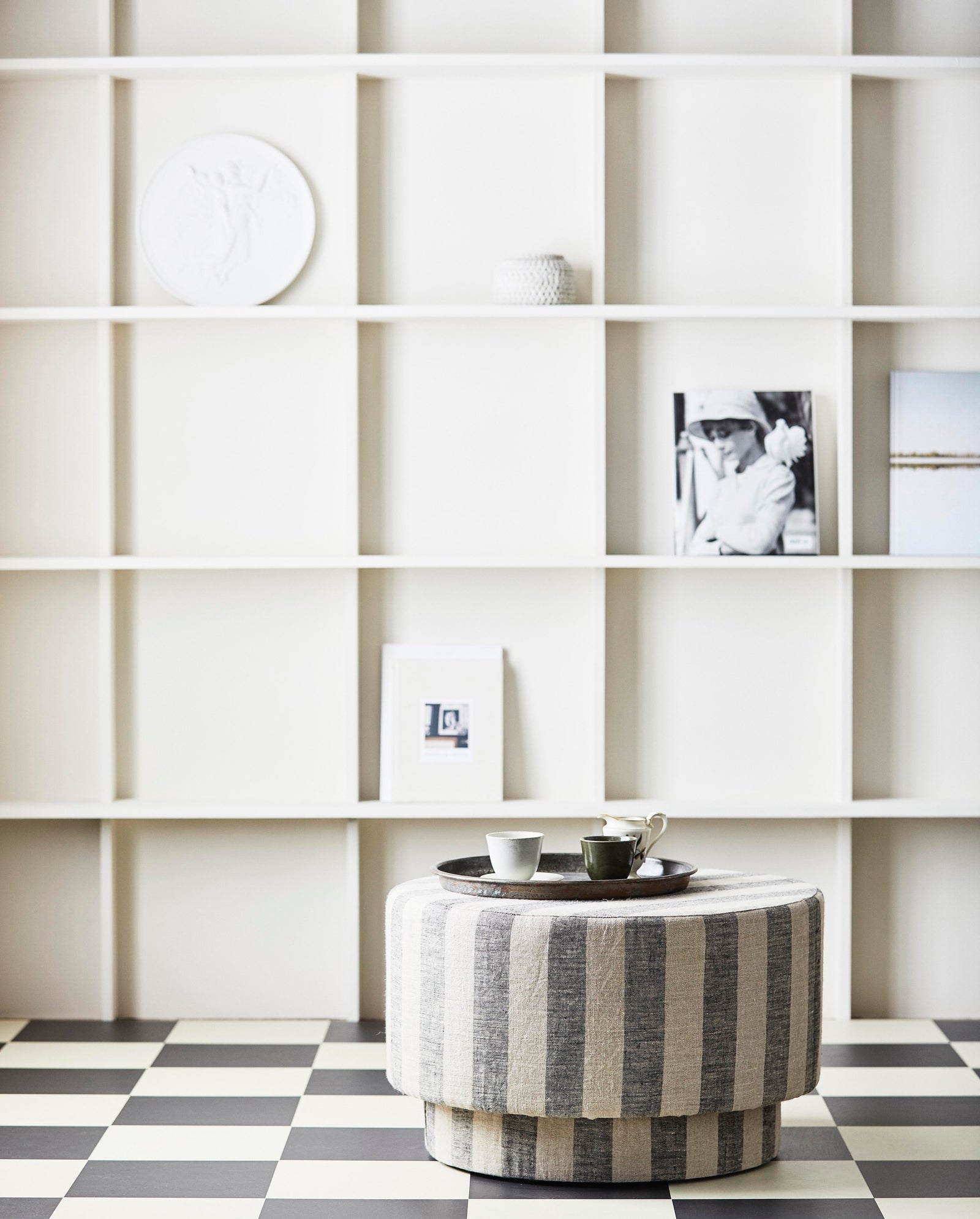 LADOGA pouf stripe version