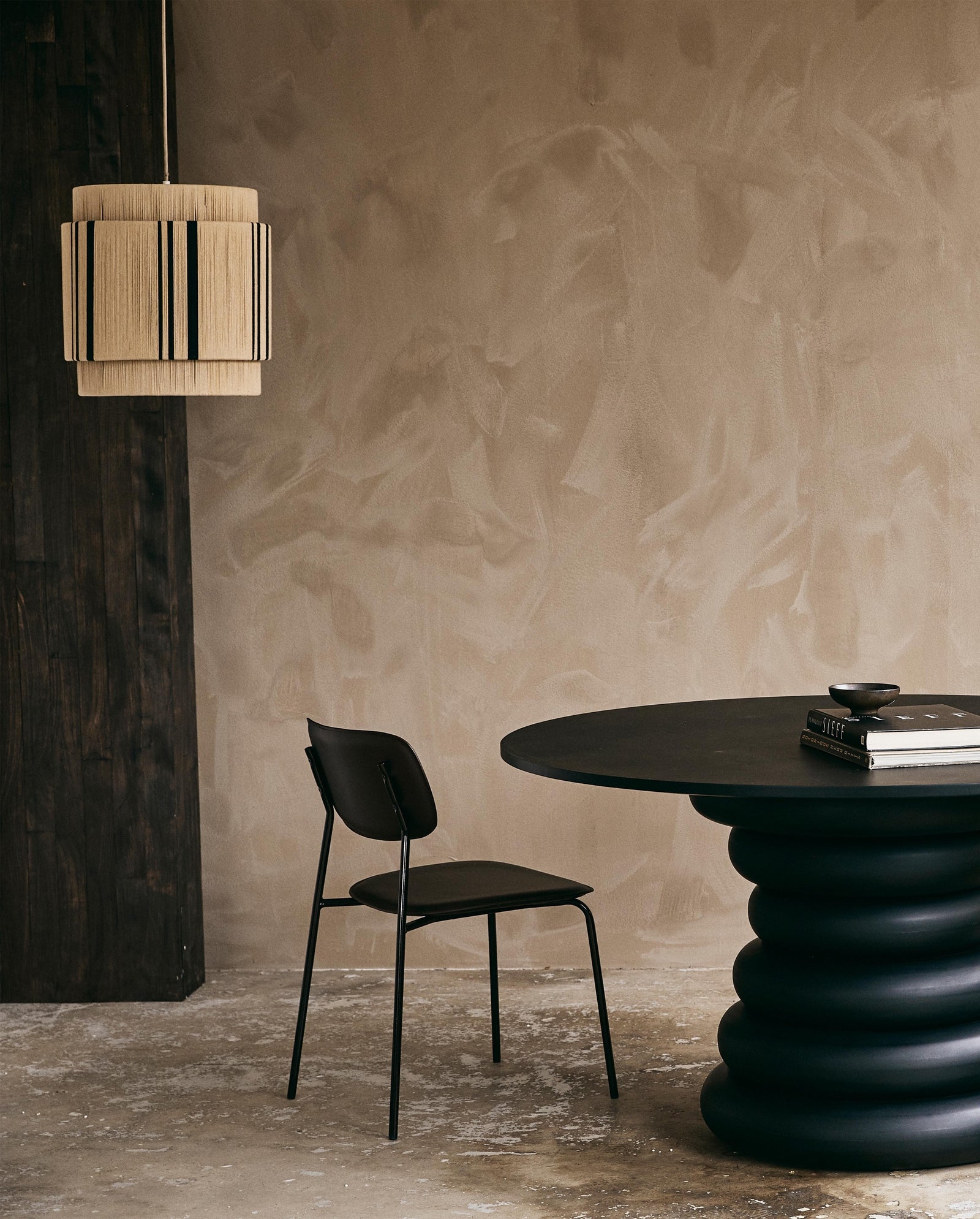 ESA dining chair - black