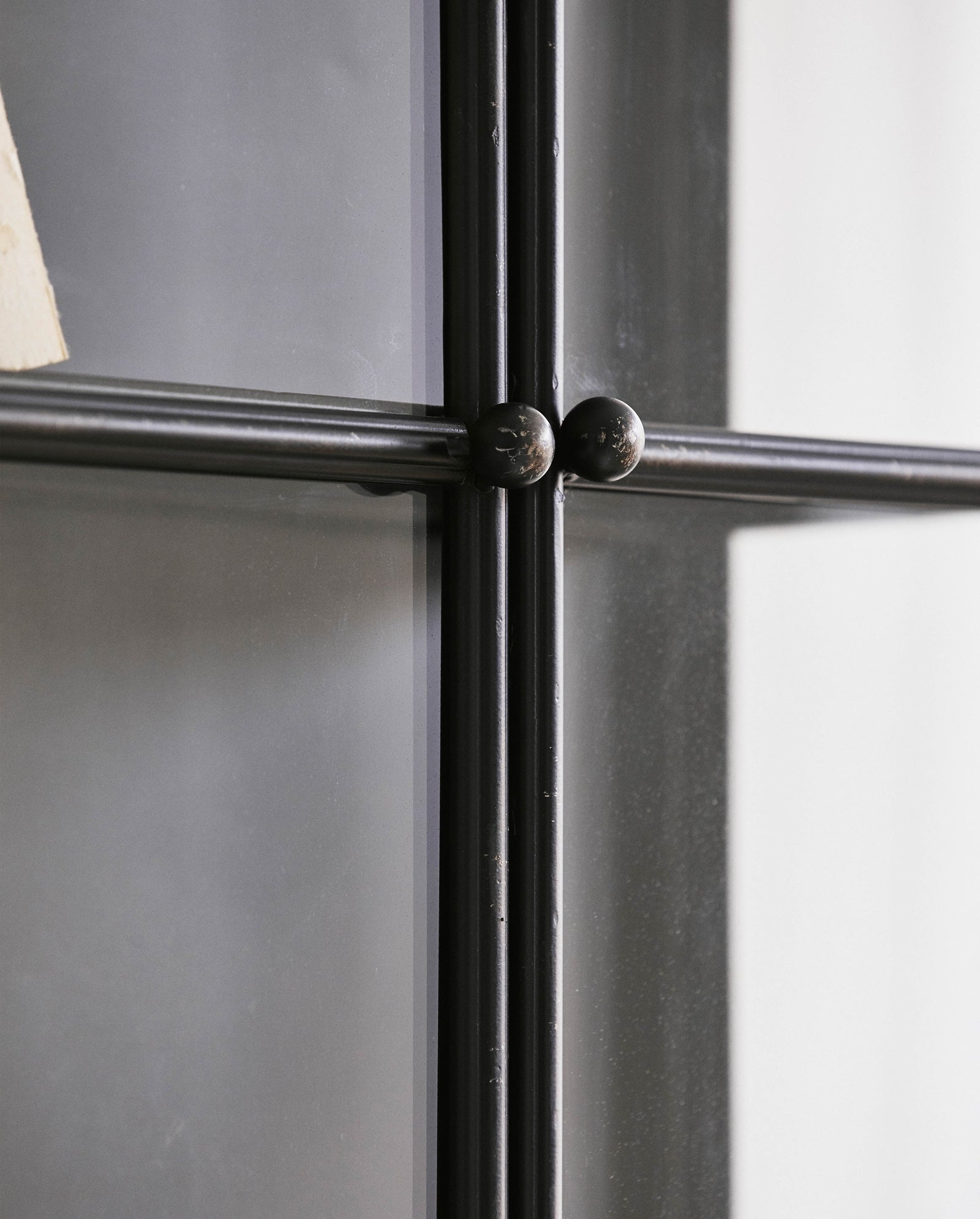 DOWNTOWN, wall cabinet, 81x54  - black
