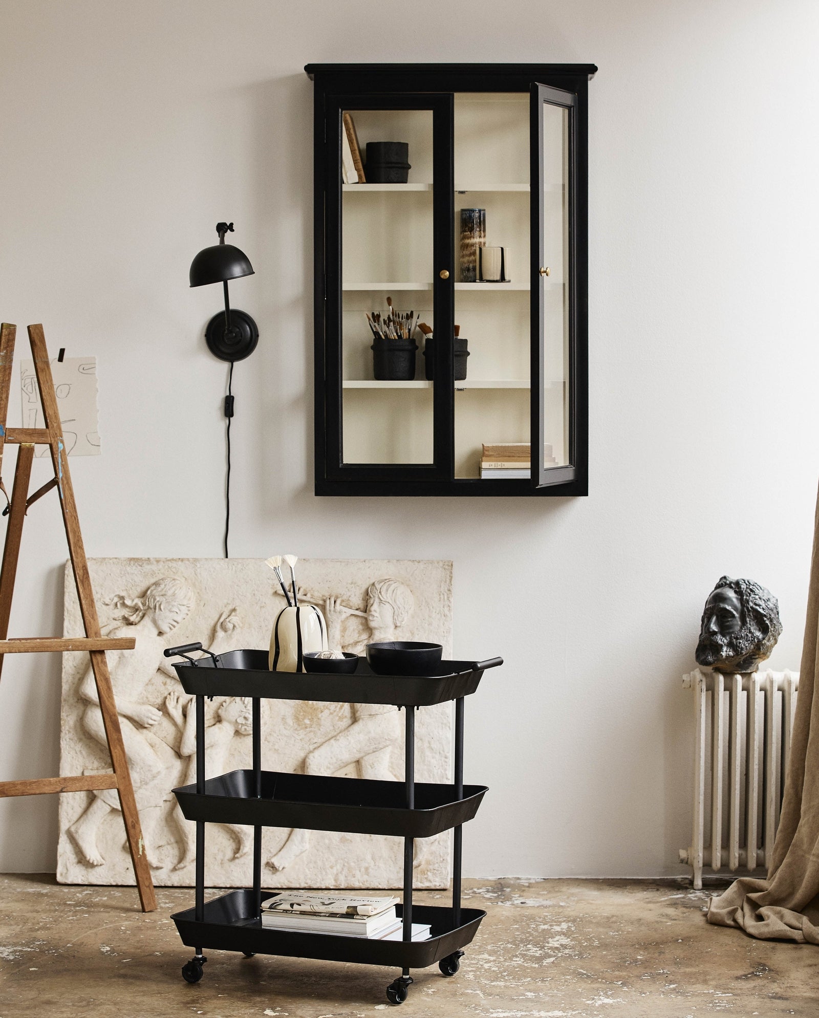 FULDA Iron trolley on wheels - black