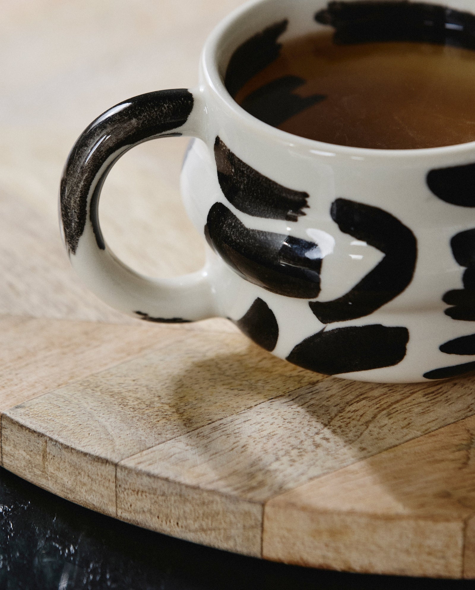 YSIA cup, colorblock - black/ivory