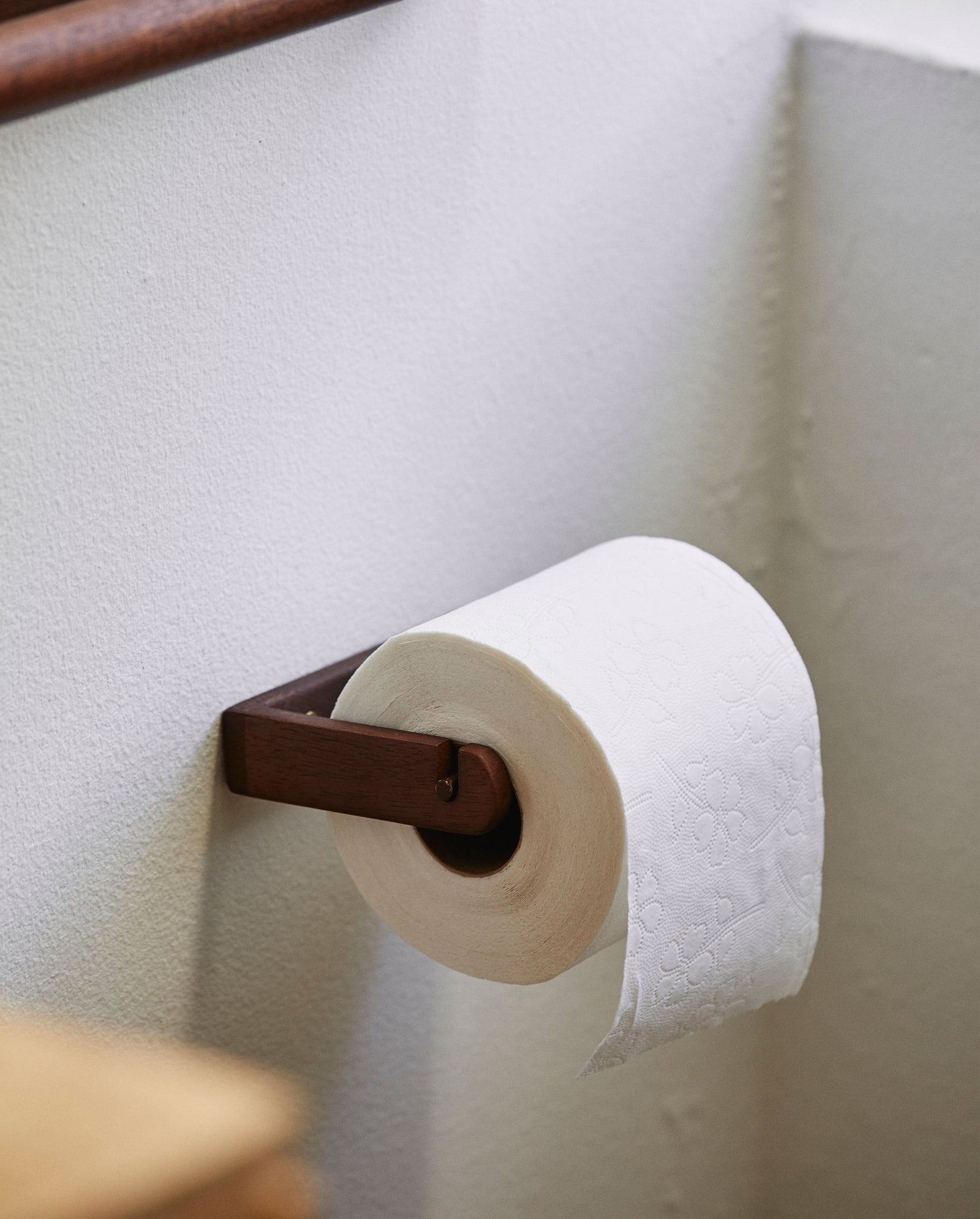 Support de papier toilette ZATON, bois - nature