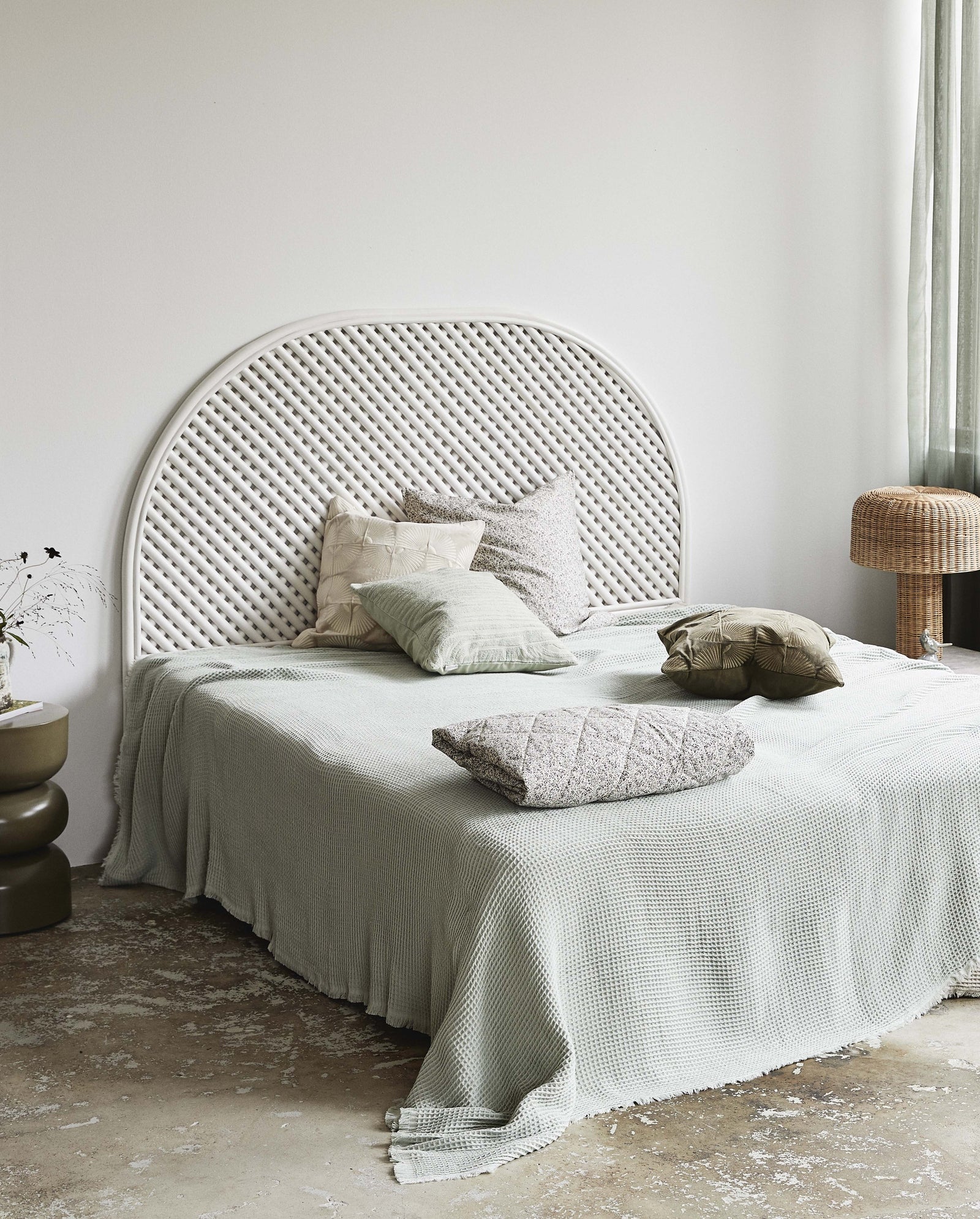 PHAI head board, rattan - white