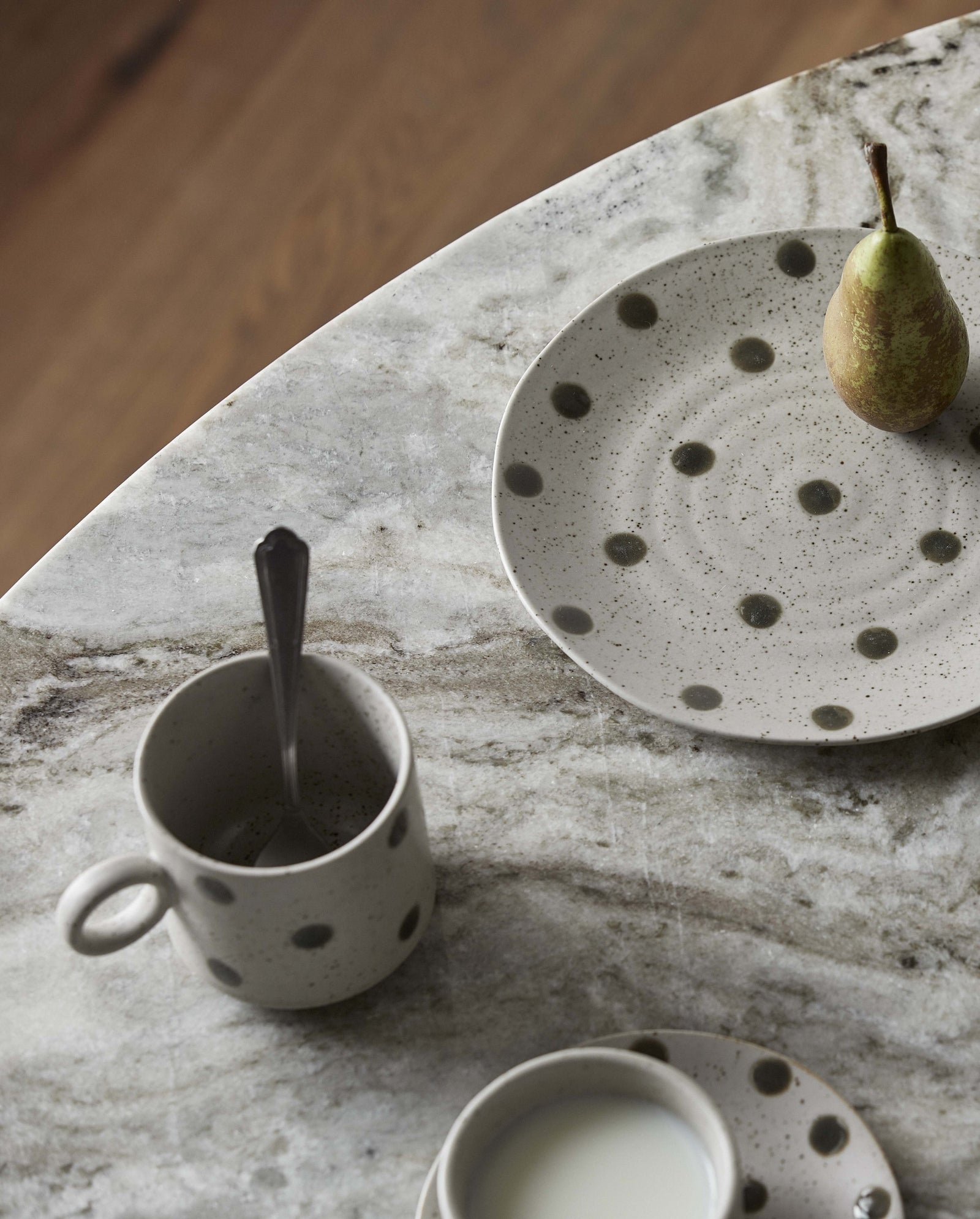 Tasse GRAINY à pois avec anse - sable/vert