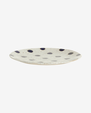 GRAINY dot plate, S - sand/dark blue