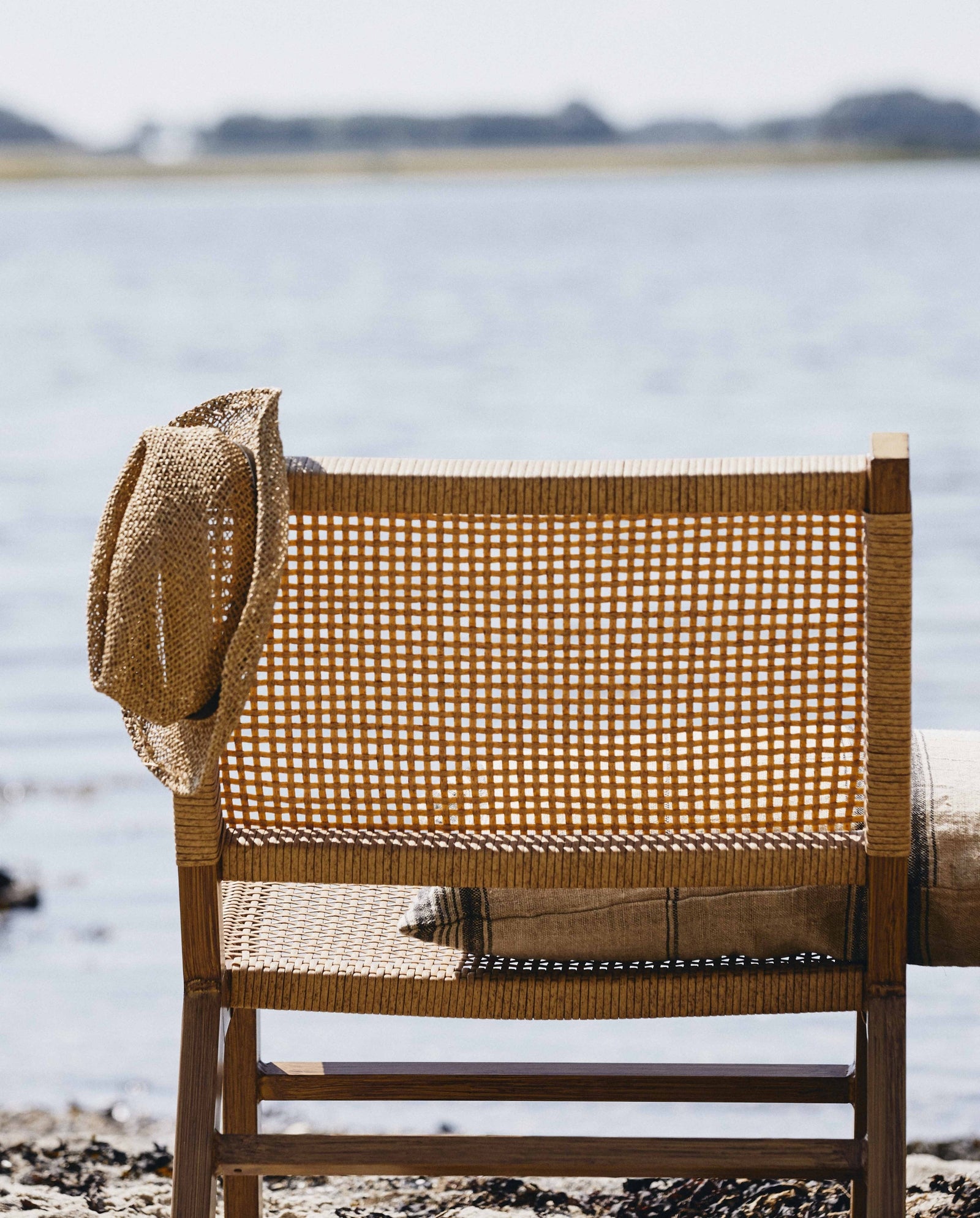 VASAI lounge chair - natural