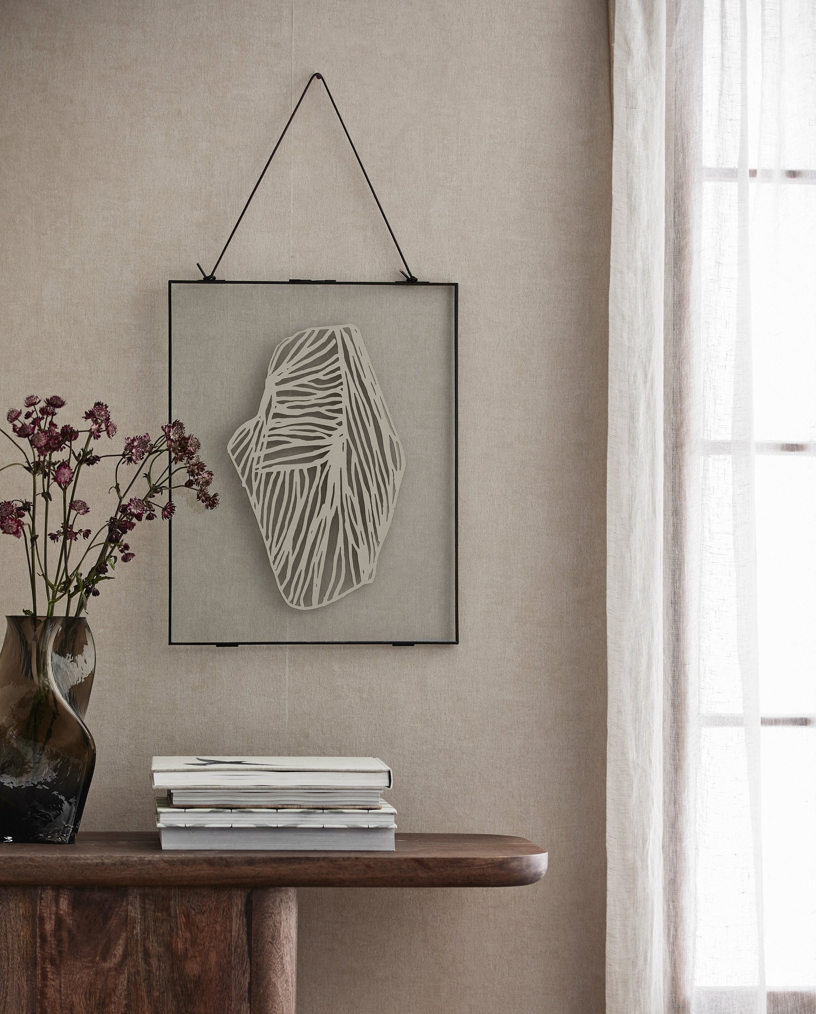 SIMI hanging frame, M - black